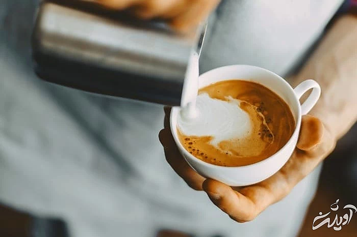 طرز تهیه فوم شیر فوم شیر